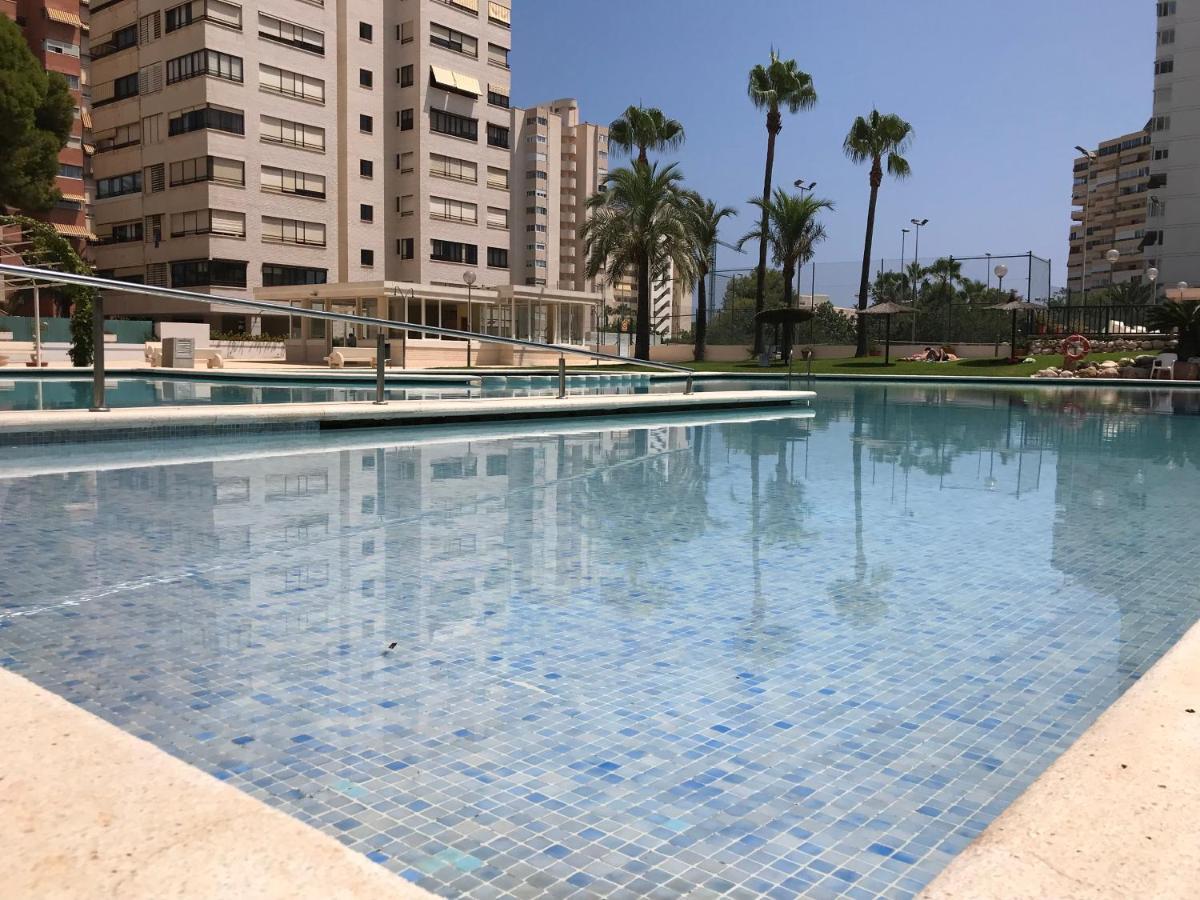 Playa Dos Avenidas Аликанте Екстериор снимка