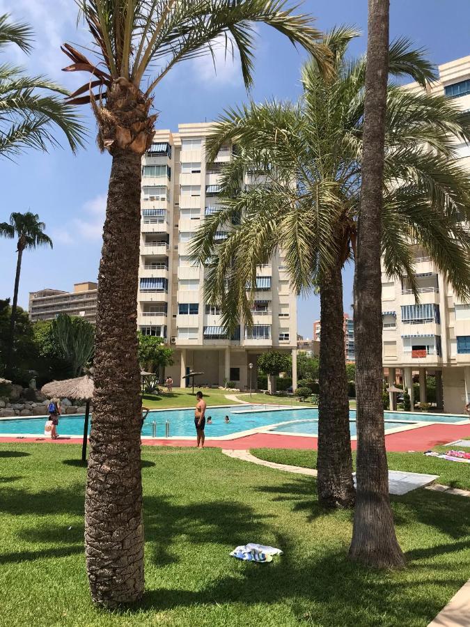 Playa Dos Avenidas Аликанте Екстериор снимка