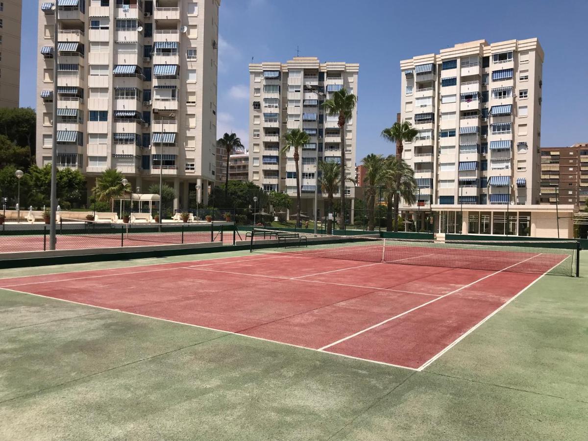 Playa Dos Avenidas Аликанте Екстериор снимка